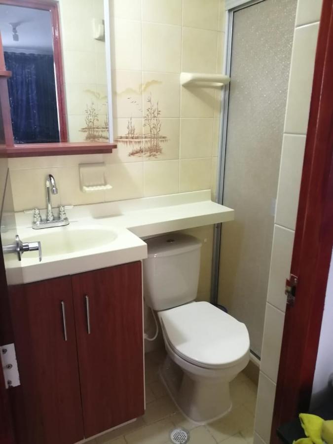 Hostal Dante Сан-Хиль Экстерьер фото